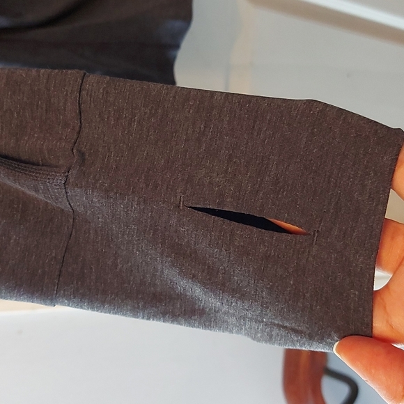 GapFit, Maternity top, size Xl. GAP - Picture 4 of 9